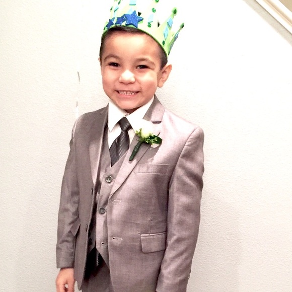 ONE POSH TOT🙇🏻🙈🐳 - Picture 4 of 4